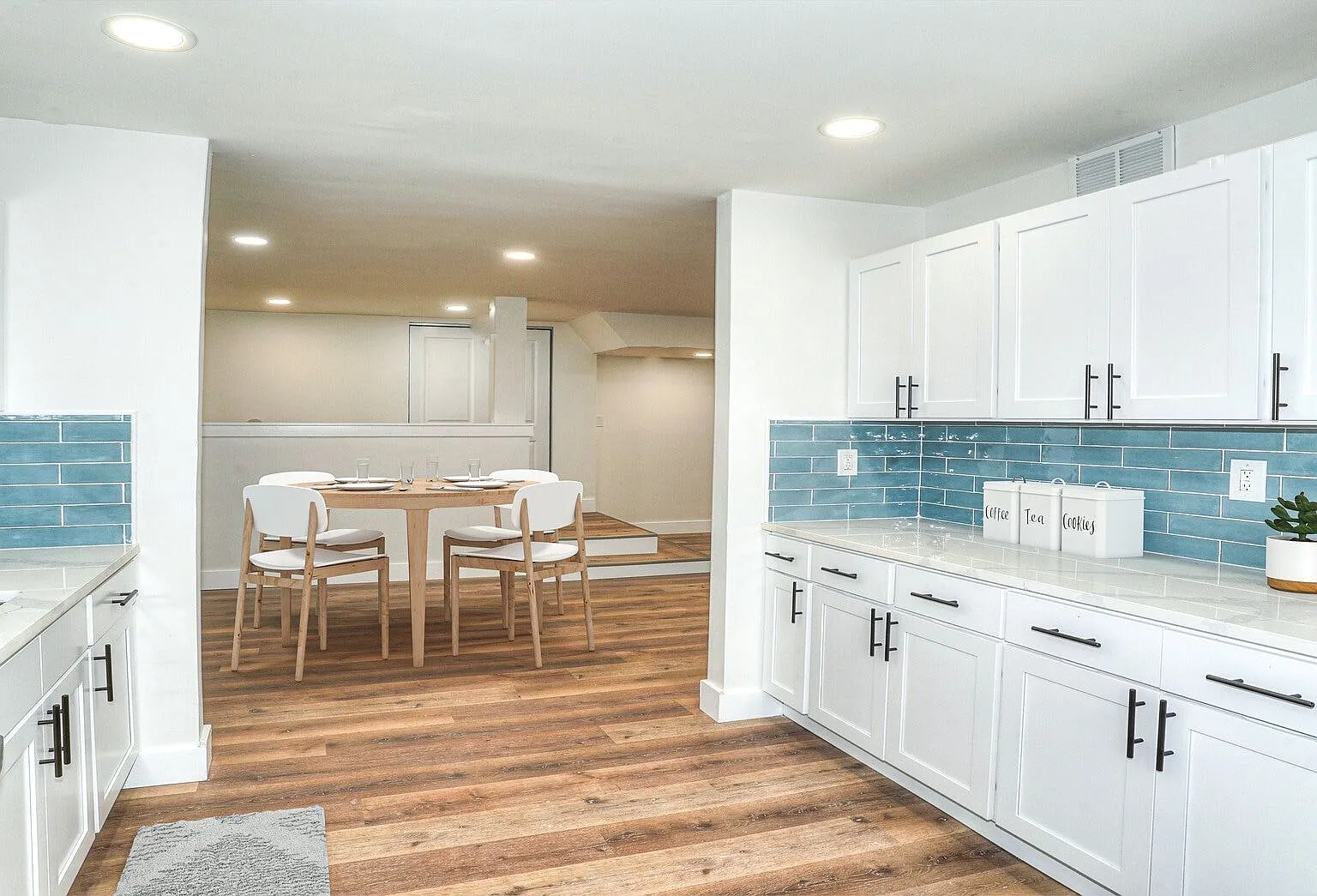 Townley Apartments — Photo 3
