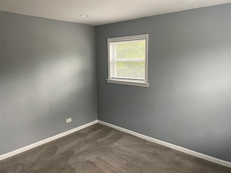 1338 Wentworth Ave #1 — Photo 11