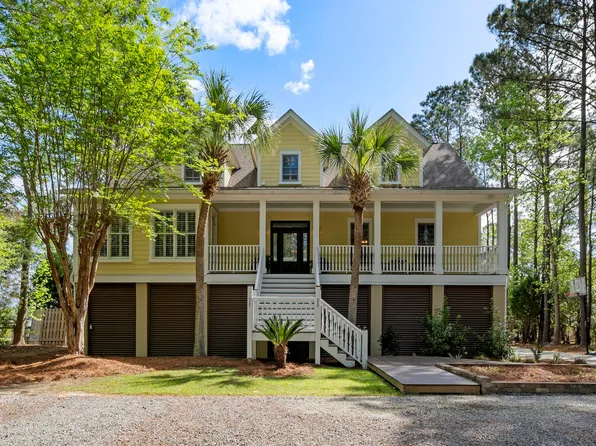 478 Commonwealth Rd, Mount Pleasant, SC 29466