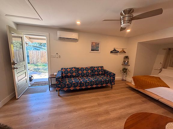 3rd image of 5266 9th Ave N #1