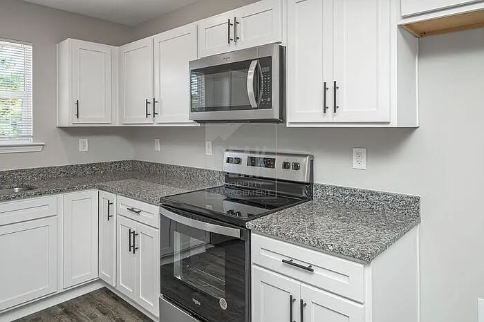 540 Woodland Cir — Photo 19