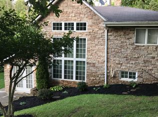 307 2nd Ave, Joffre, PA 15053