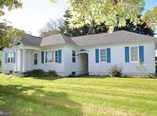 40 W Oregon Rd, Lititz, PA 17543