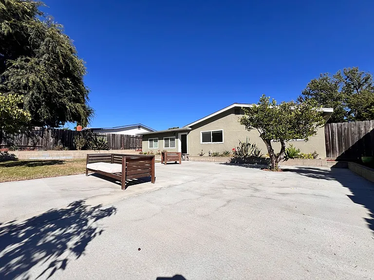6946 Cowles Mountain Blvd — Photo 5