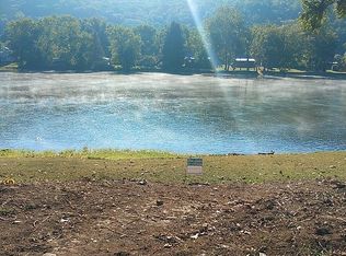 2016 Dunns Eddy Rd, Youngsville, PA 16371