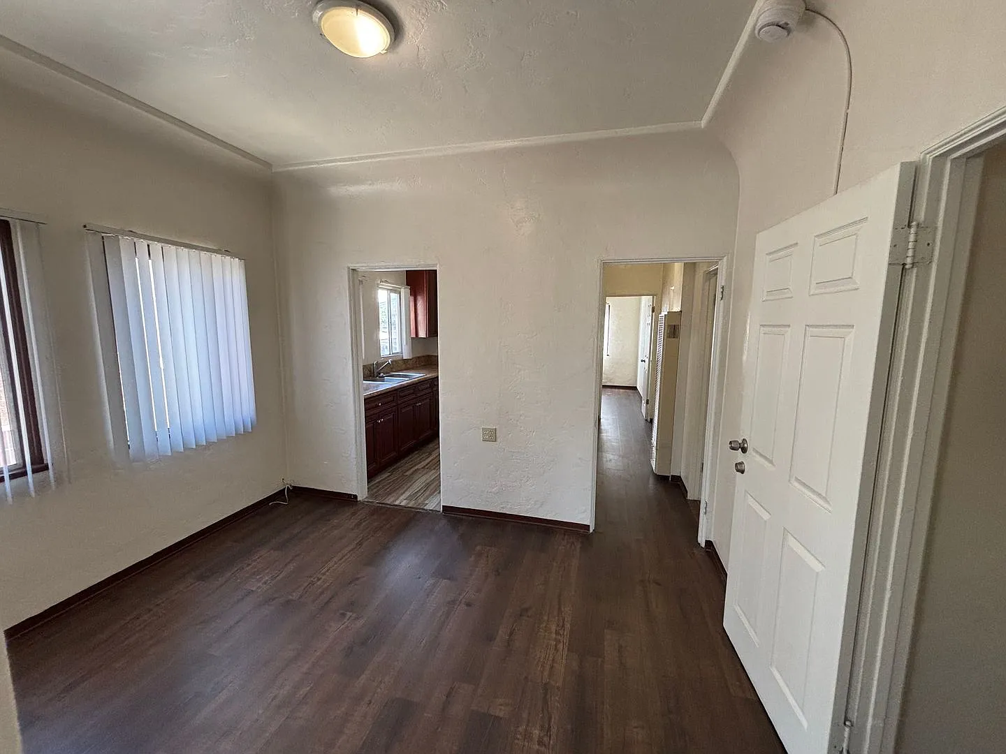 920 Spence Street — Photo 4