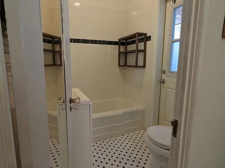 3827 Madison Ave — Photo 9
