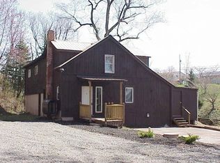 370 Matamoras Rd, Halifax, PA 17032