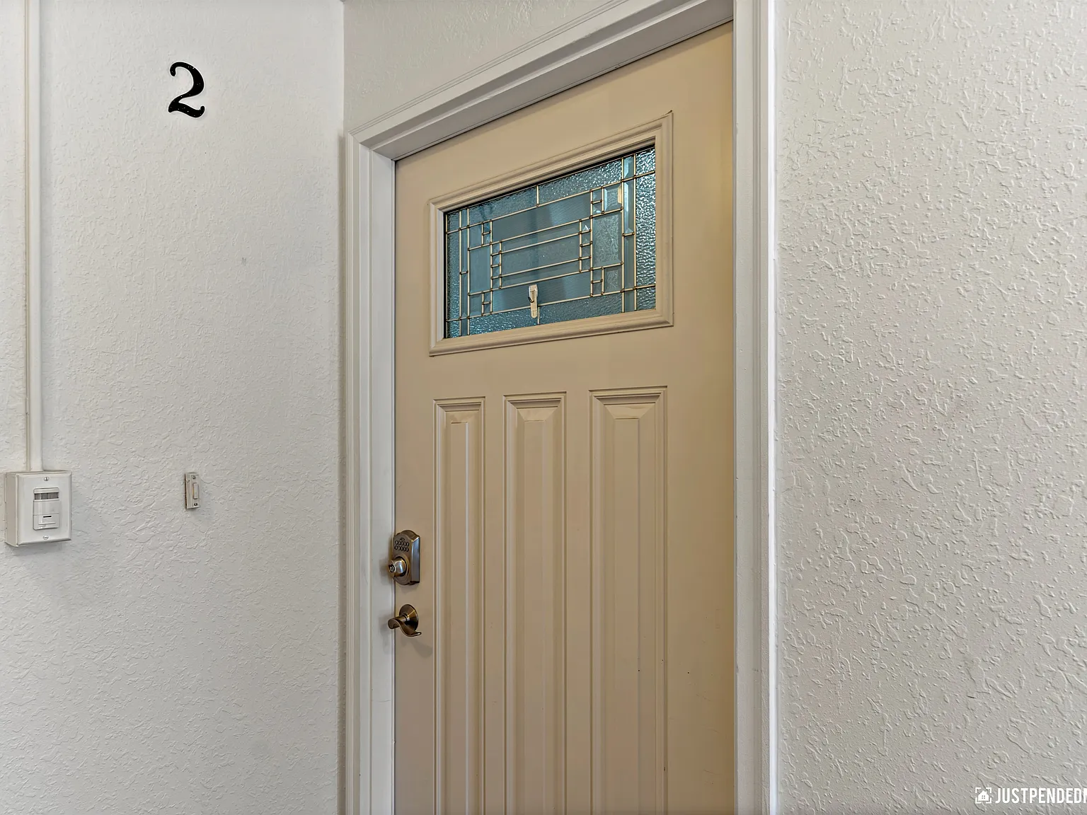 1125 Nelchina — Photo 2