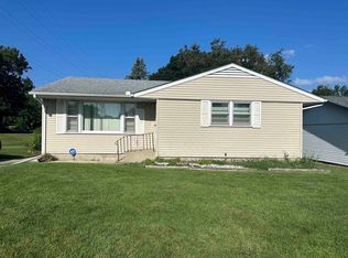 615 29th St, Rockford, IL 61108