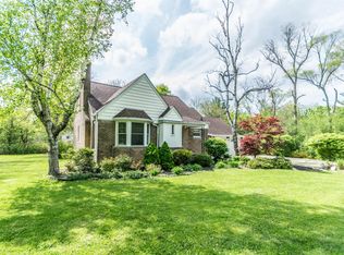 2315 Ayrshire Dr, Ann Arbor, MI 48105