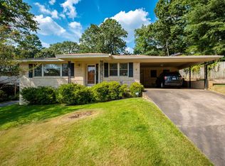 7 Hall Cir, Little Rock, AR 72205