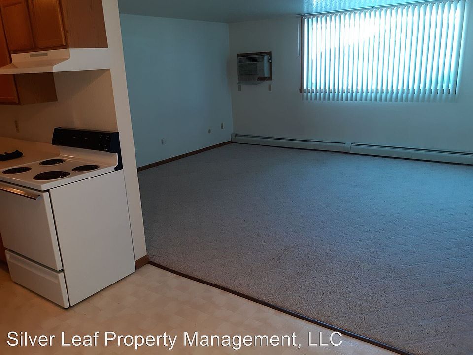 1st image of 3315 S 10th St #4