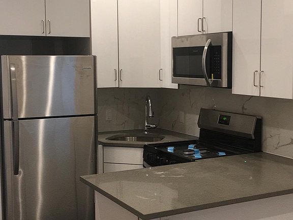 2nd image of 5918 57th St #3