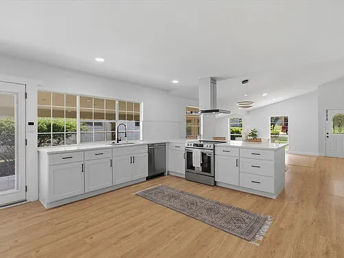 3020 Ravine Trl Photo 1