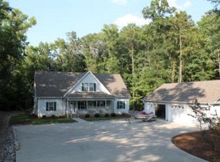 892 Merrymount Rd, Boydton, VA 23917