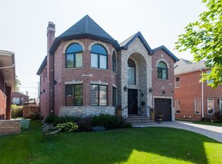 6553 N Saint Louis Ave, Lincolnwood, IL 60712