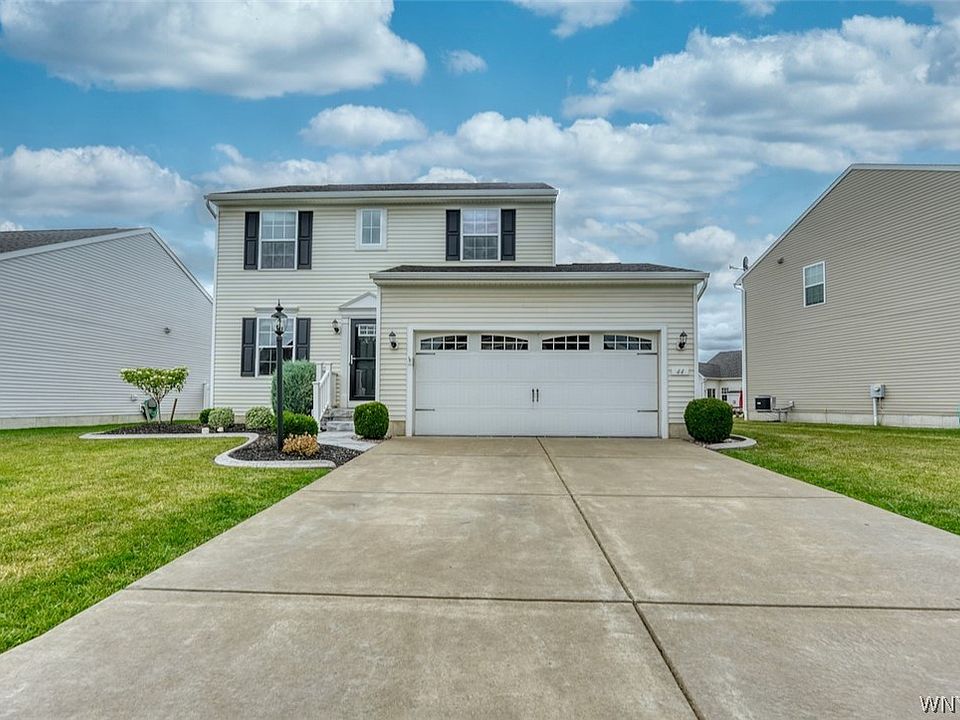 44 Skylark Ln, Niagara Falls, NY 14304 Zillow