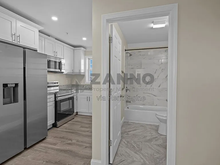547 Chalkstone Ave #4 — Photo 7