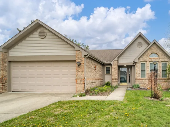 18537 Harvest Meadows Dr W, Westfield, IN 46074