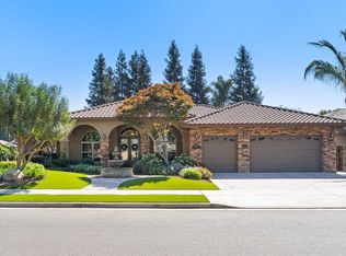 4535 W Oriole Ave, Visalia, CA 93291