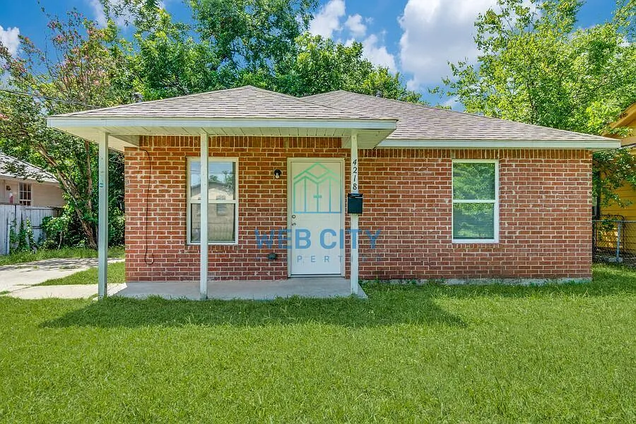 4218 Carpenter Ave