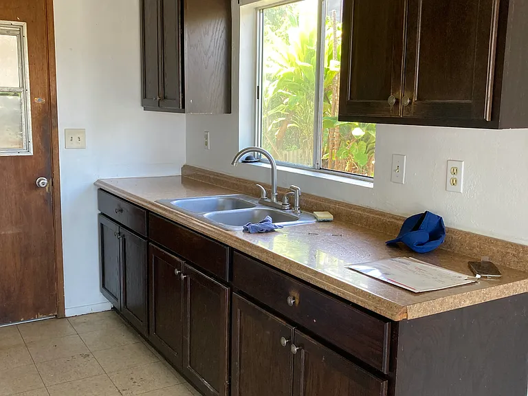 93 W Kawailani St #D — Photo 2