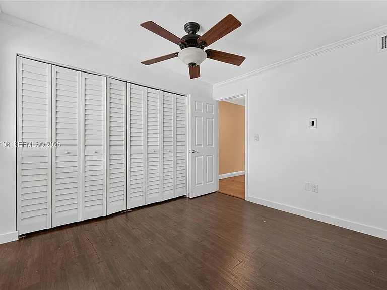 6800 SW 45th Ln #124 — Photo 11