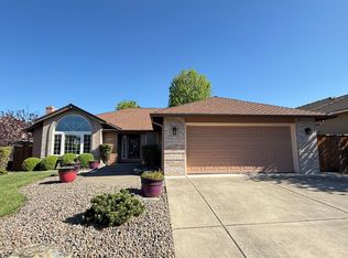 2491 Greenfield Ct, Medford, OR 97504