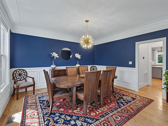 5th image of 905 Williston Ct