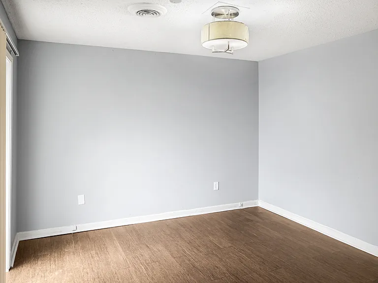225 W McDowell Rd — Photo 35