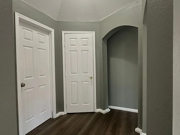 1539 Topping Ave — Photo 15