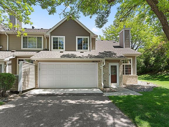 3rd image of 18231 Warbler Ln