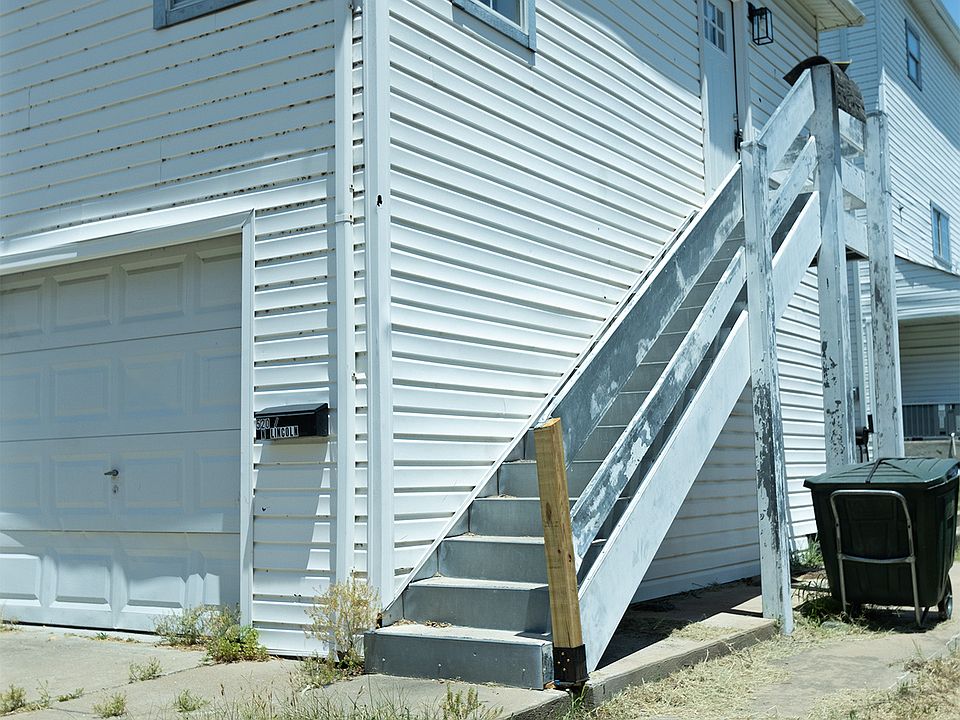 Exterior front entrance. 1 car garage included