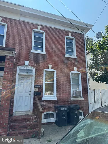922 Maryland Ave Photo 1
