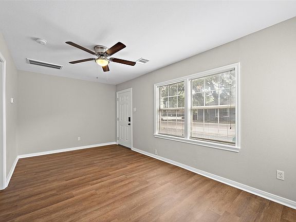 2nd image of 234 W 27th St APT 2