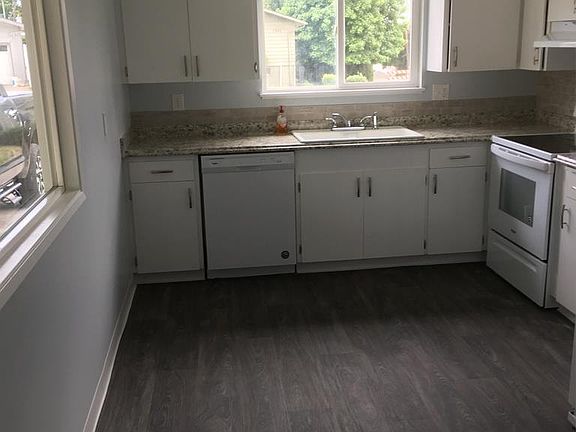 5th image of 1370 Milburn St