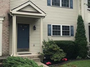 30 Fiser Ln, Martinsburg, WV 25404