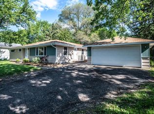 2408 W 110th St, Bloomington, MN 55431