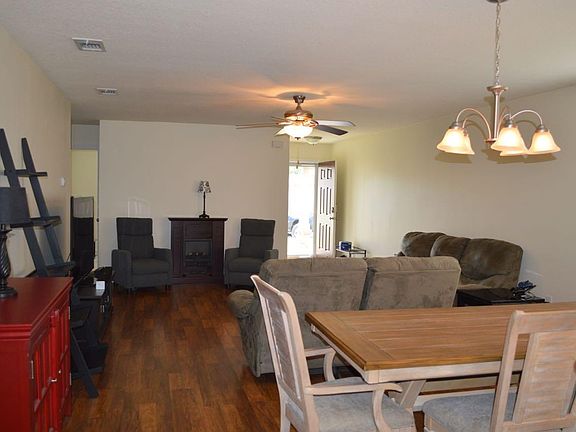 5th image of 523 Evening Falls Dr
