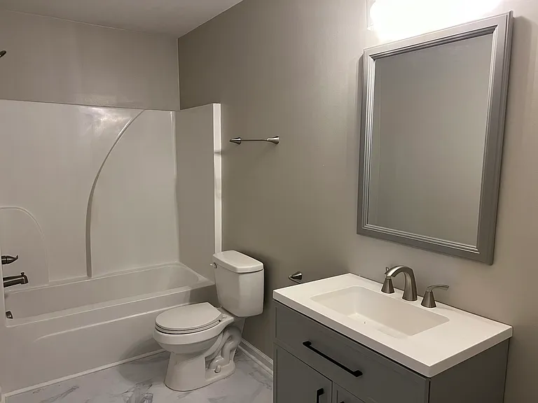 105 Chesapeake Ct — Photo 17