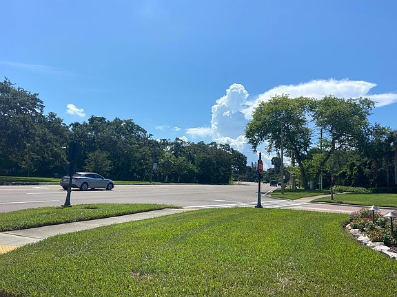 5th image of 2816 Kipps Colony Dr E