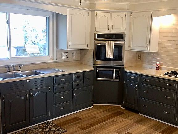 4th image of 1240 Brookview Dr