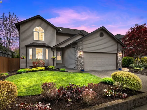 2020 NE 51st Ave, Hillsboro, OR 97124
