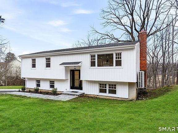 2nd image of 6 Joes Hill Road