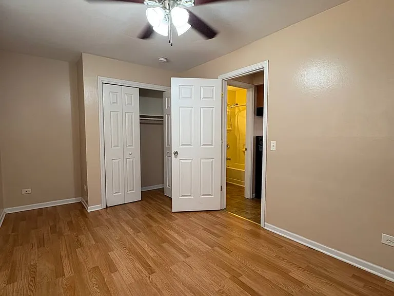 3001 Prairie St #5 — Photo 1