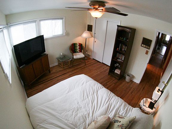 5th image of 24475 Hilltop Dr