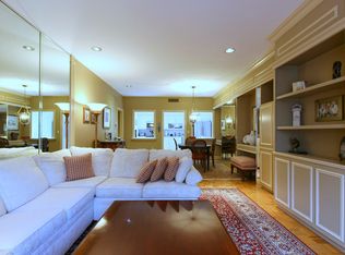 208 W. Shearwater Ct. #33, Jersey City, NJ 07305