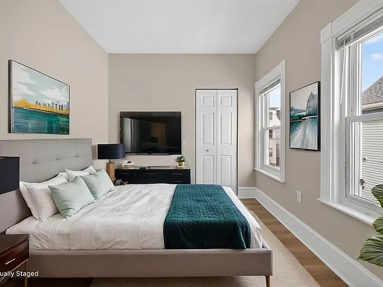 91 Francis St #2 — Photo 4