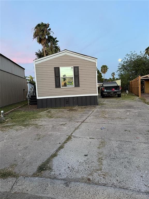 736 Augusta Dr